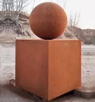 Шар — стальной куб кортен (518929) ∅ 500 мм. Саратов 